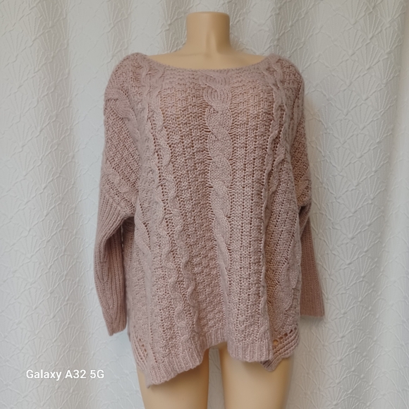 Pink Lily Sweaters - Pink Lily Women Size M Blush Cable Knit Sweater